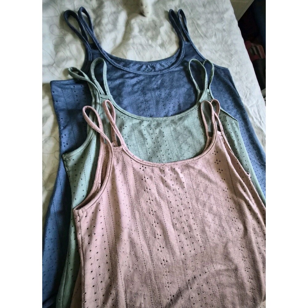 NWOT - Women's Eyelet Sleeveless Camisole Set of 3 - woman's size Small